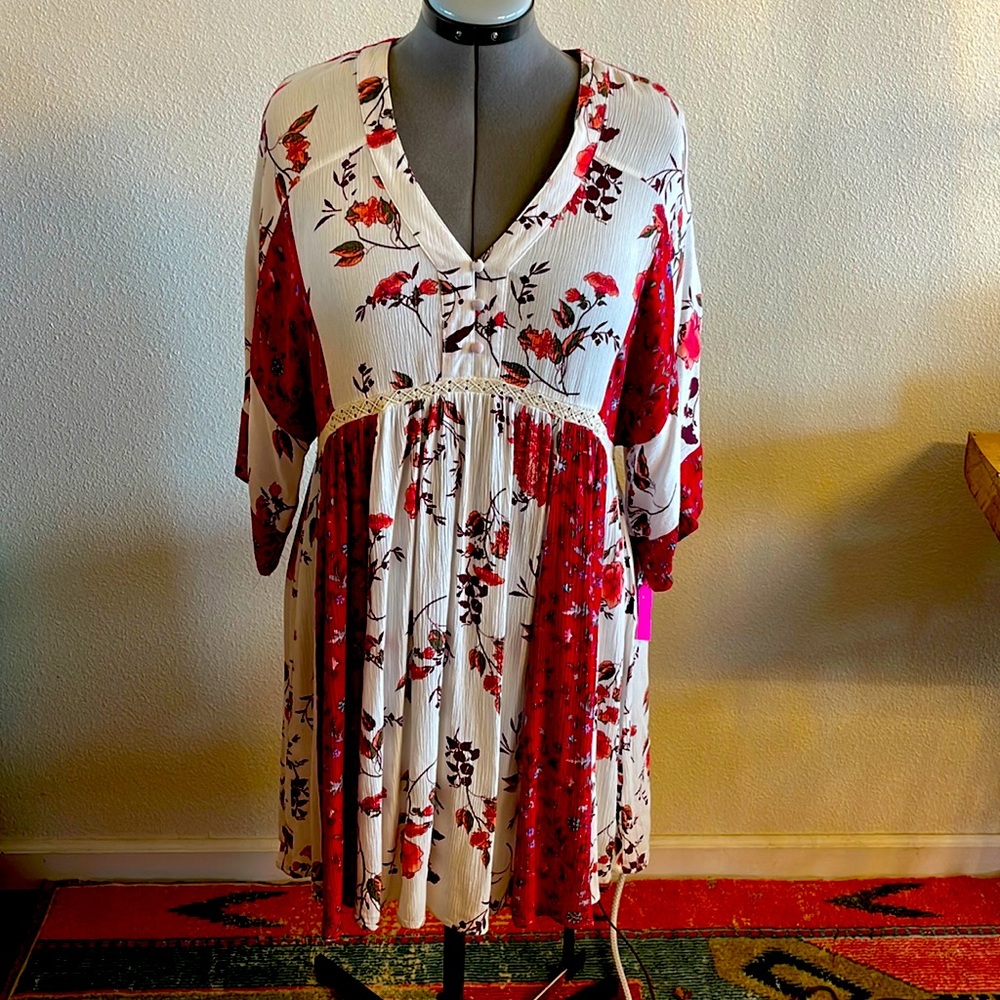 Umgee Flower Print Tunic Large